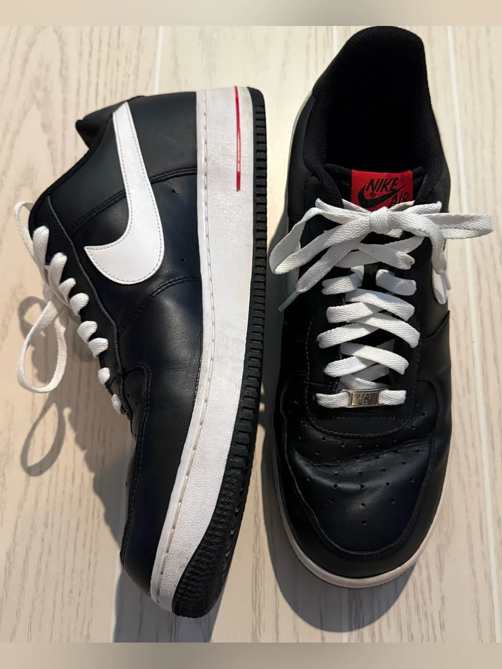 Nike Air Force 1 Low Men’s 13 Black White Red Leather Sneakers
